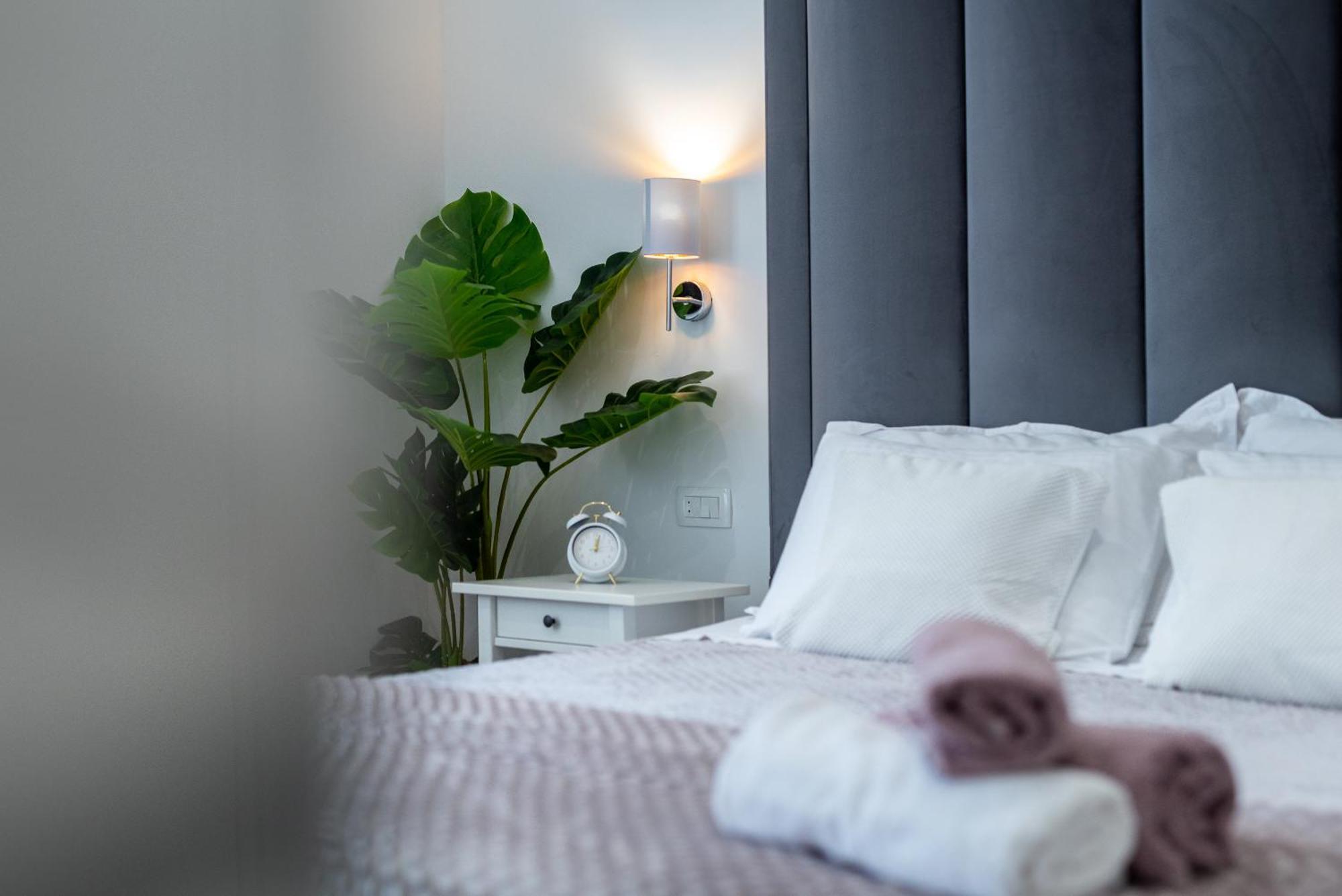 Antares Luxury Rooms 1 Сплит Екстериор снимка