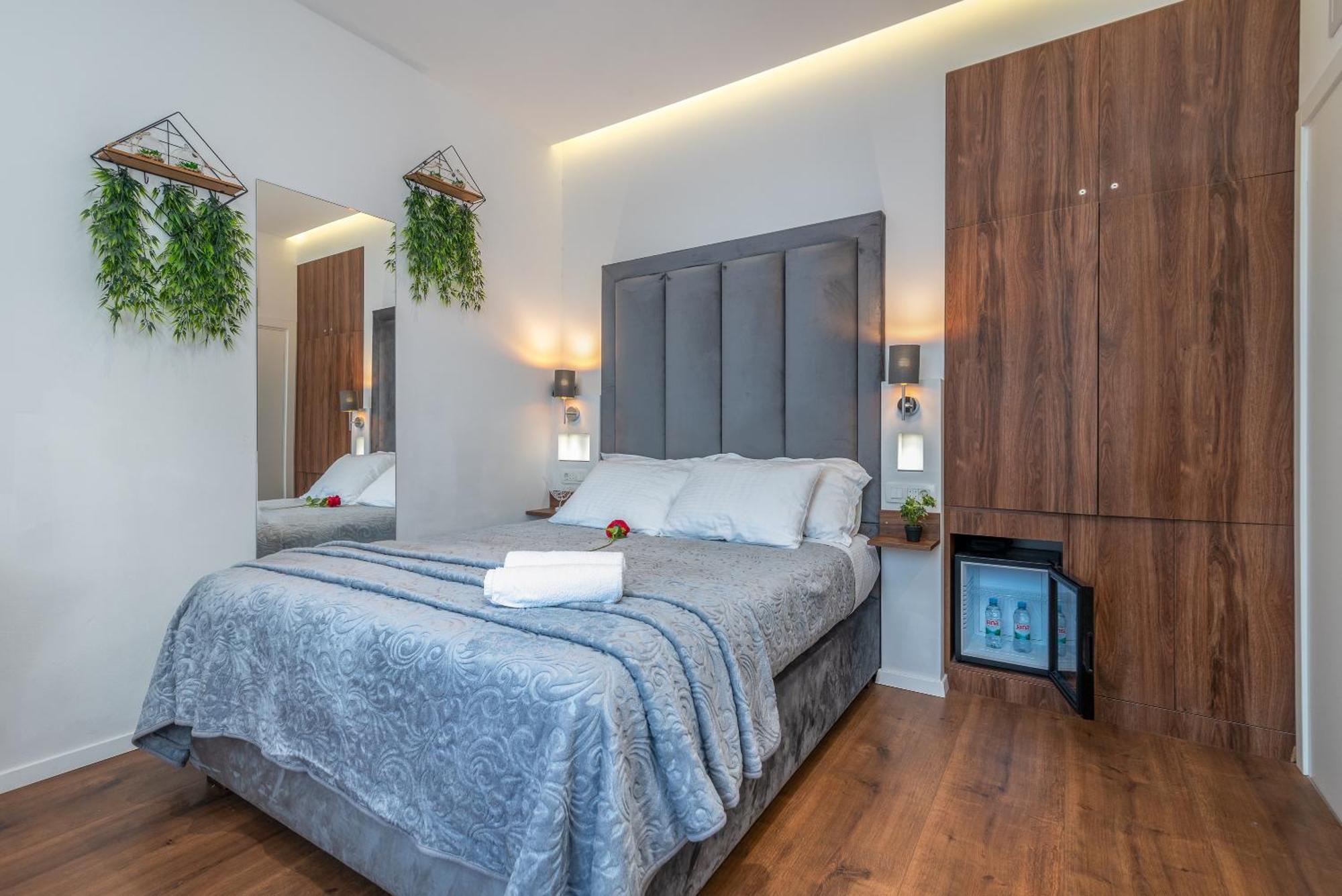 Antares Luxury Rooms 1 Сплит Екстериор снимка