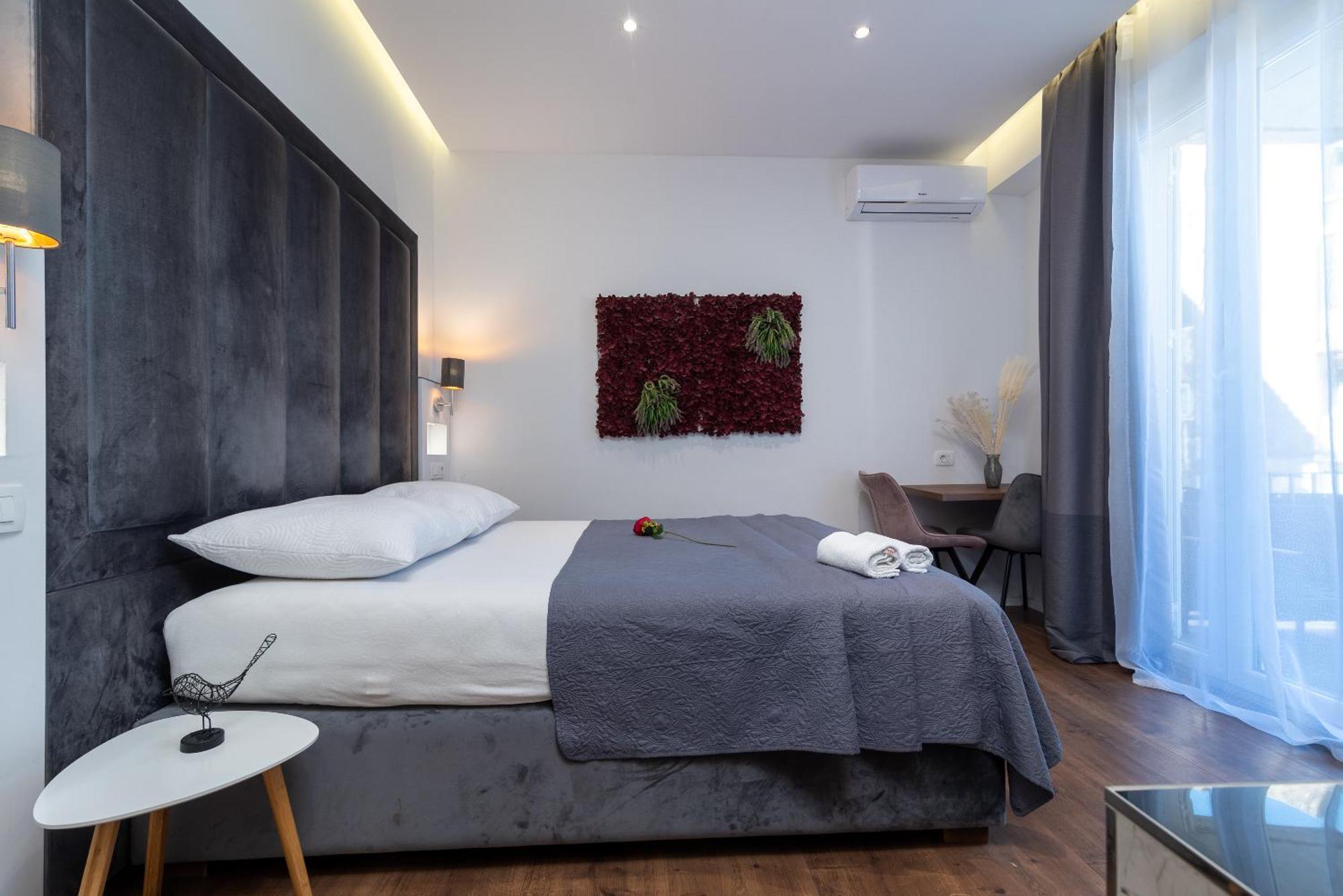 Antares Luxury Rooms 1 Сплит Екстериор снимка