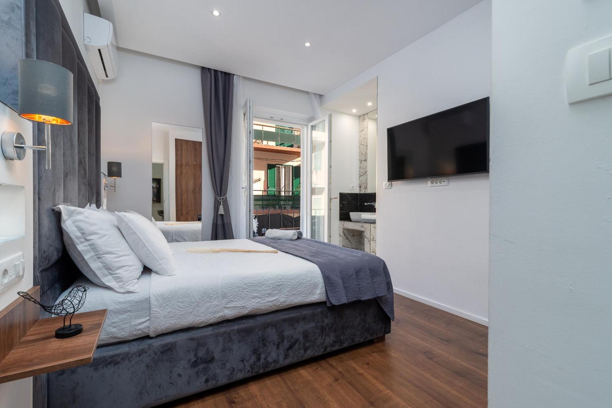 Antares Luxury Rooms 1 Сплит Екстериор снимка
